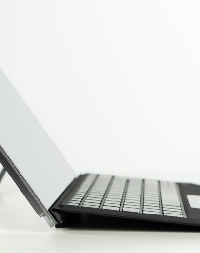 Laptop keyboard reference Illustrative laptop reference image; not verified as the exact HP OmniBook X Flip model